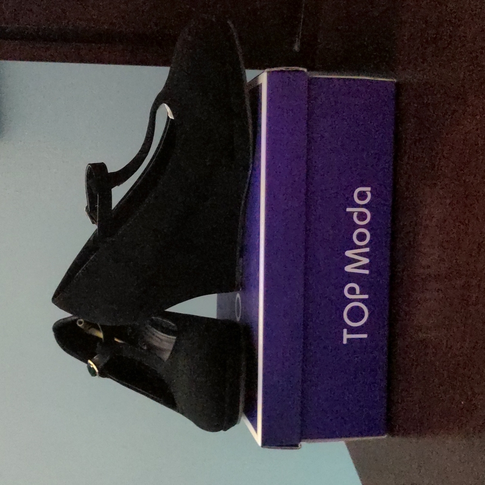 Modcloth Suede T-strap Wedges Black